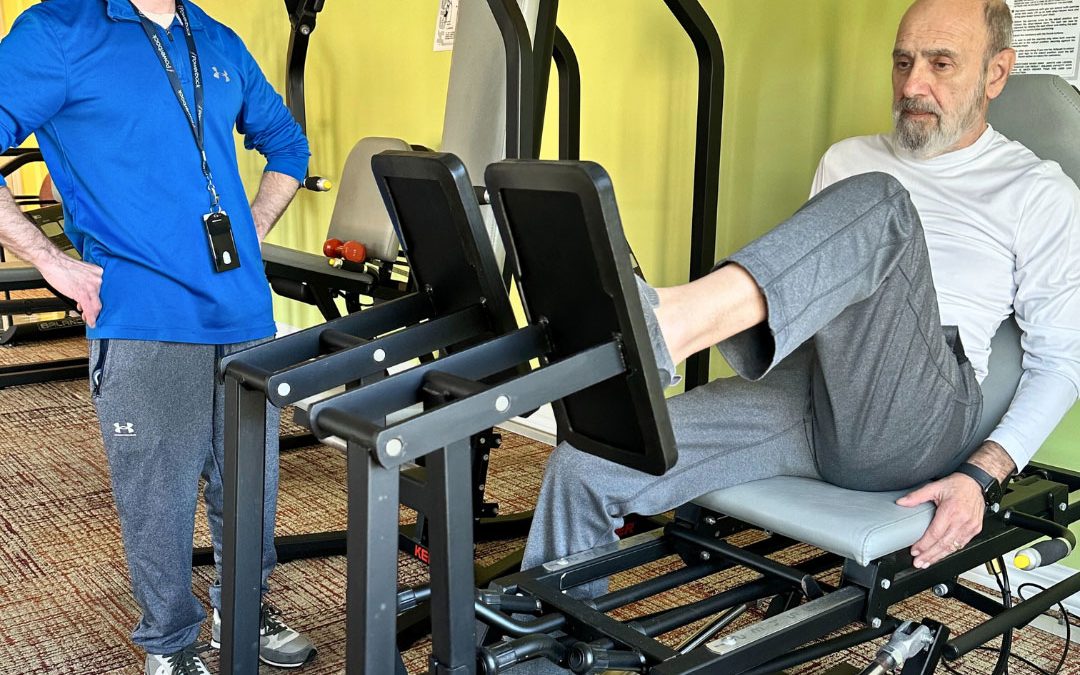 Personal Training at Applewood Helps Residents Stay Fit & Flexible