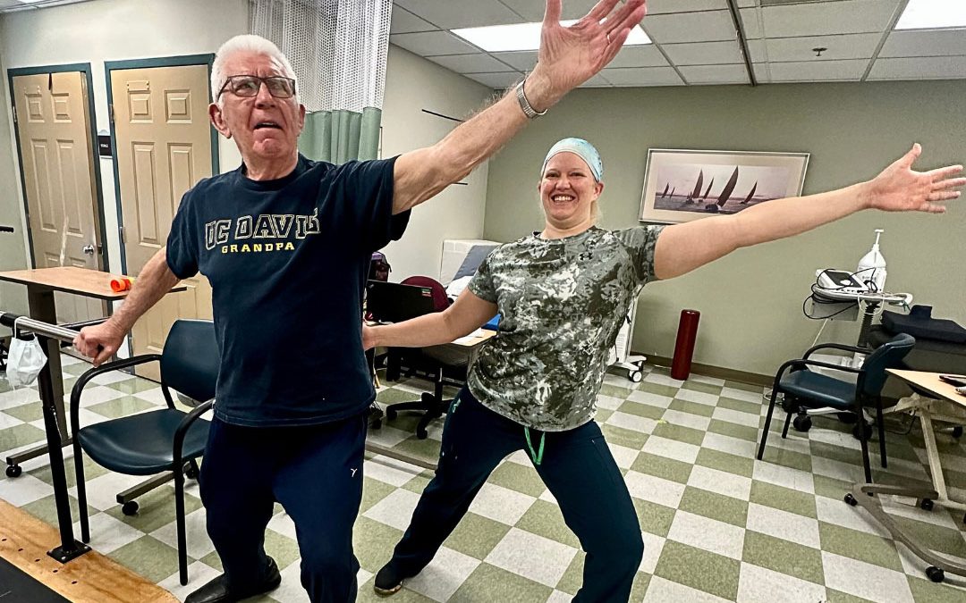 Applewood’s In–House Rehabilitation Department Helps Resident Regain Mobility and Balance