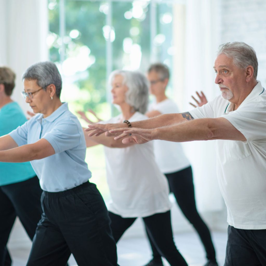 group doing tai chi