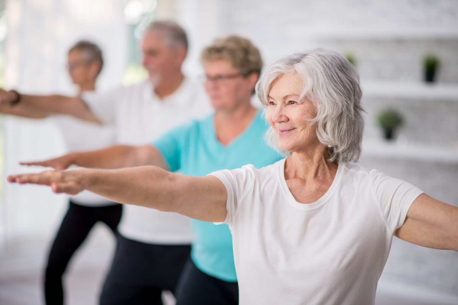 how-group-exercise-can-benefit-active-adults-pines-village